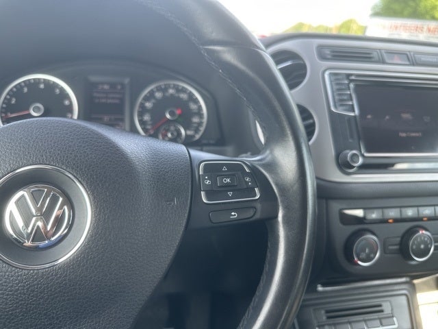 2017 Volkswagen Tiguan Limited 2.0T